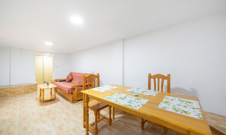 Herverkoop - Huis -
Ciudad Quesada - Doña Pepa