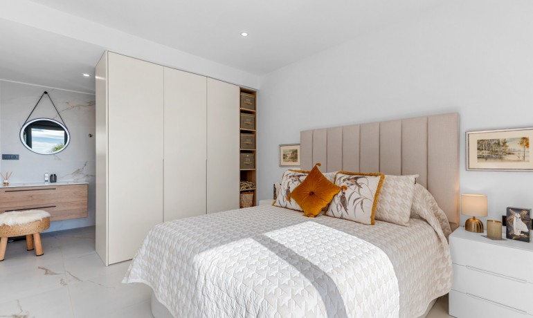 Herverkoop - Villa -
Ciudad Quesada