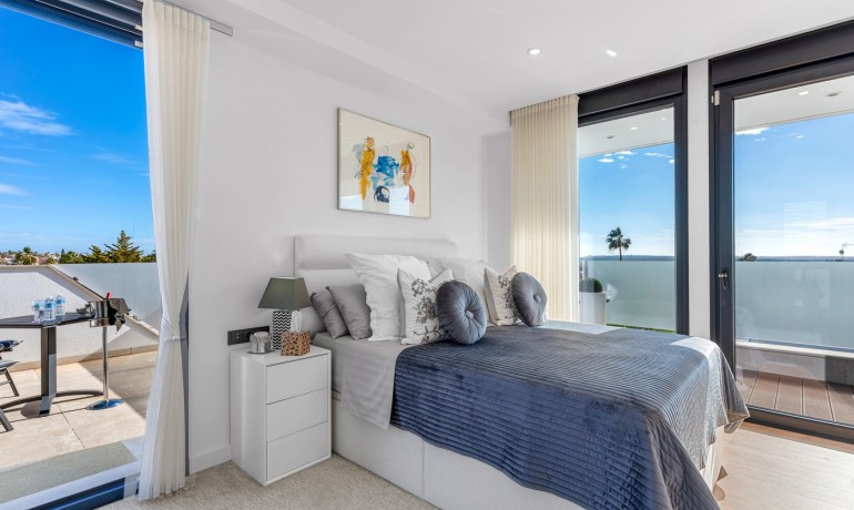 Herverkoop - Villa -
Ciudad Quesada