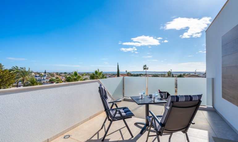 Herverkoop - Villa -
Ciudad Quesada