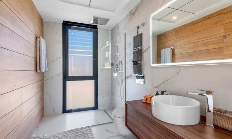 Herverkoop - Villa -
Ciudad Quesada