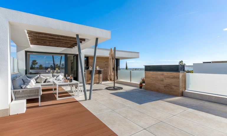 Herverkoop - Villa -
Ciudad Quesada