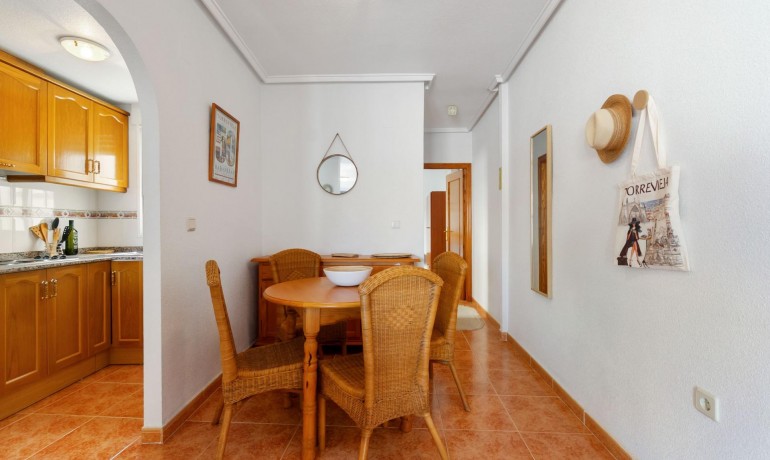 Herverkoop - Appartement / Flat -
Torrevieja - Torrevieja - Centre