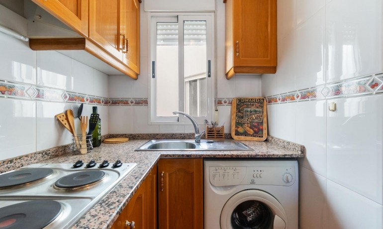 Herverkoop - Appartement / Flat -
Torrevieja - Torrevieja - Centre