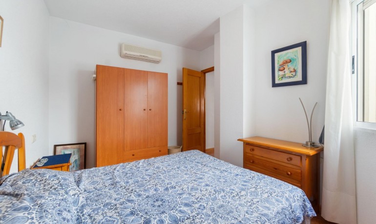 Herverkoop - Appartement / Flat -
Torrevieja - Torrevieja - Centre