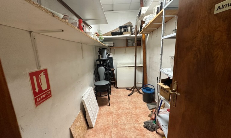 Herverkoop - Reclame -
Torrevieja