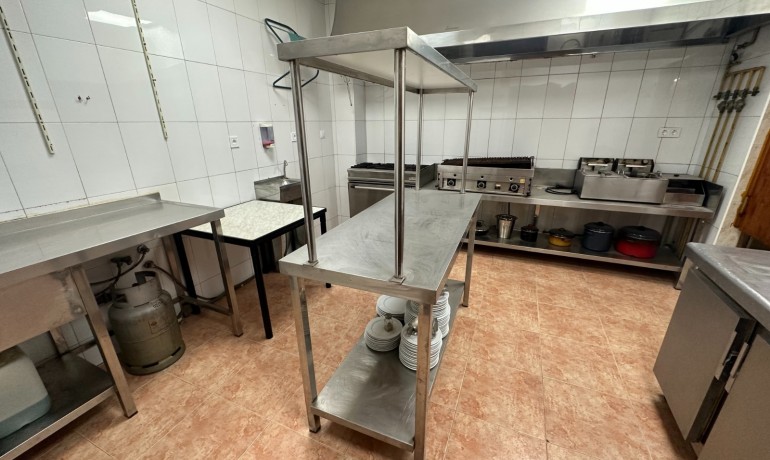 Herverkoop - Reclame -
Torrevieja