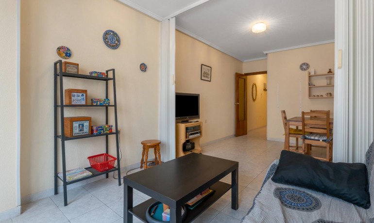 Herverkoop - Appartement / Flat -
Torrevieja* - Centro