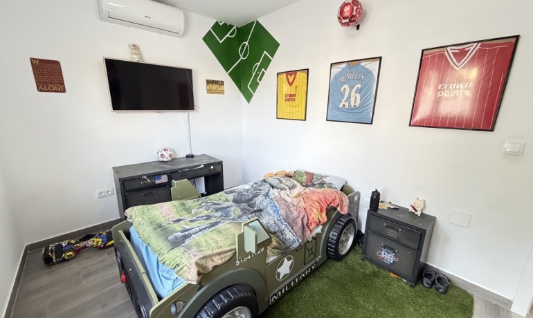 Revente - Villa -
Villamartin