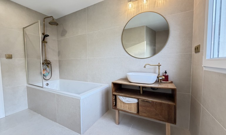 Revente - Villa -
Villamartin