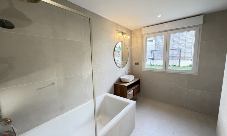 Revente - Villa -
Villamartin