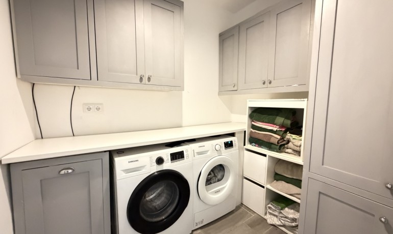 Revente - Villa -
Villamartin