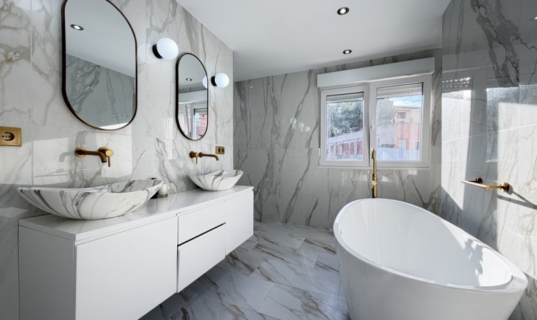 Revente - Villa -
Villamartin