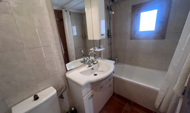 Herverkoop - Finca / Landgoed -
Torremendo