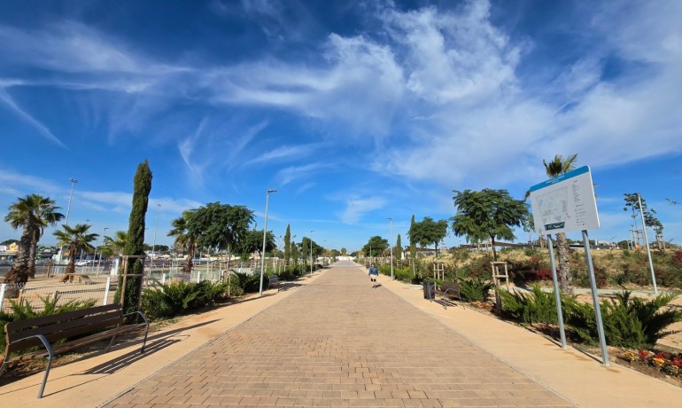 Herverkoop - Villa -
Torrevieja* - El Chaparal