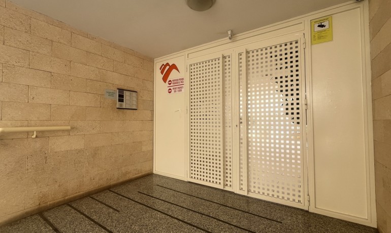 Revente - Appartement / Flat -
Almoradi