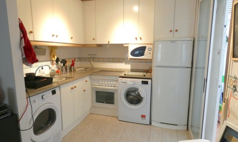 Revente - Appartement / Flat -
Almoradi