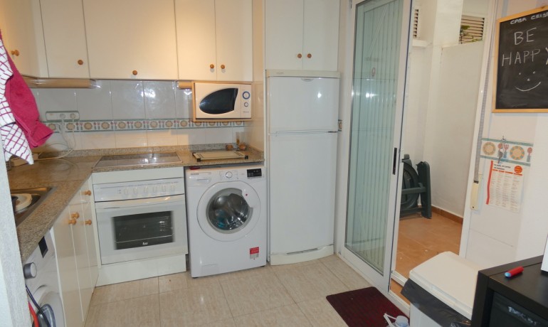 Revente - Appartement / Flat -
Almoradi