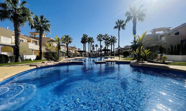 Herverkoop - Appartement / Flat -
Ciudad Quesada - Doña Pepa