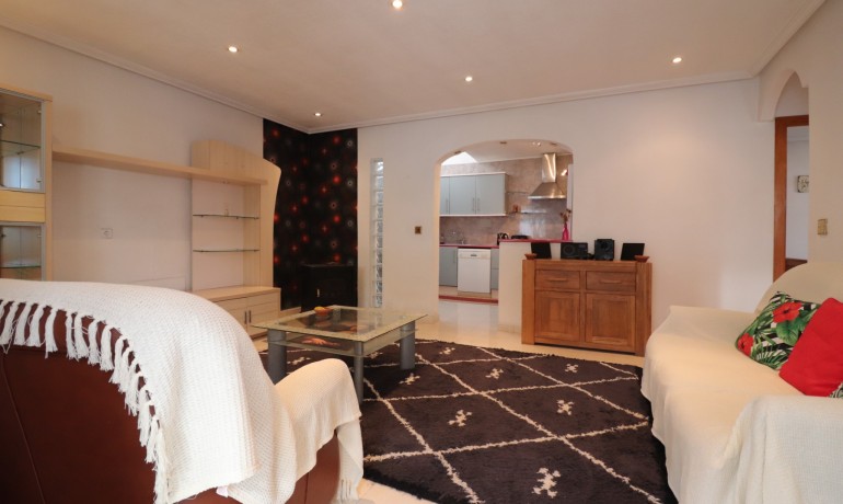 Herverkoop - Huis -
Orihuela Costa - Los Balcones