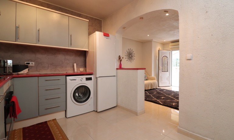 Herverkoop - Huis -
Orihuela Costa - Los Balcones