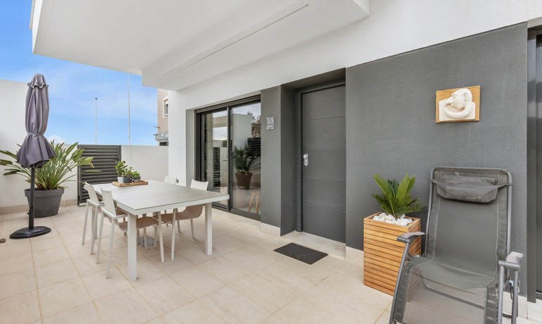 Herverkoop - Appartement / Flat -
Torrevieja* - Torrelamata - La Mata