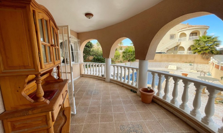 Herverkoop - Villa -
Cuidad Quesada* - Upper Golf