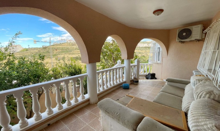 Herverkoop - Villa -
Cuidad Quesada* - Upper Golf