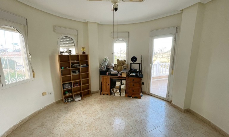 Herverkoop - Villa -
Cuidad Quesada* - Upper Golf