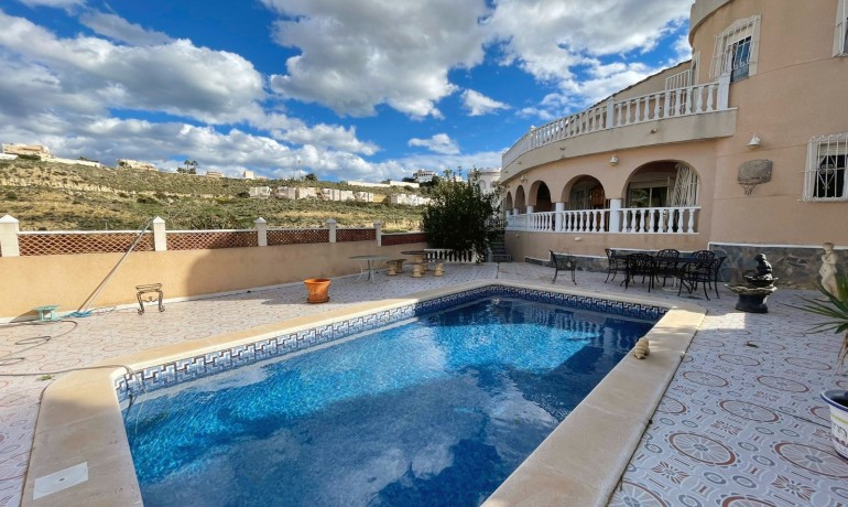 Herverkoop - Villa -
Cuidad Quesada* - Upper Golf