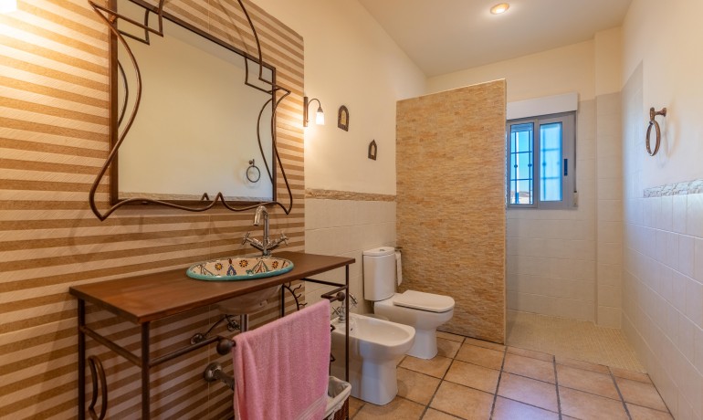 Sale - Villa -
Elche* - Elche