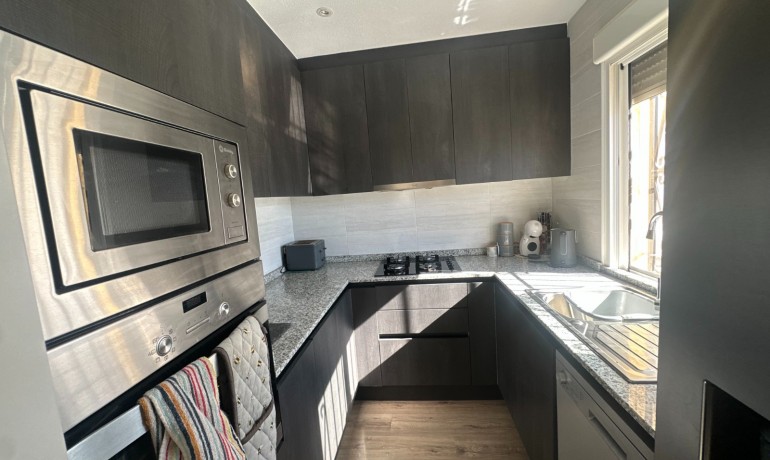 Herverkoop - Huis -
Orihuela* - Entre Naranjos Vistabella