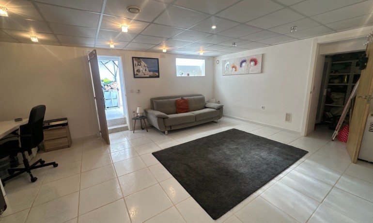 Herverkoop - Huis -
Orihuela* - Entre Naranjos Vistabella