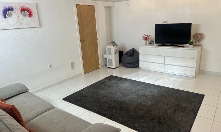 Herverkoop - Huis -
Orihuela* - Entre Naranjos Vistabella