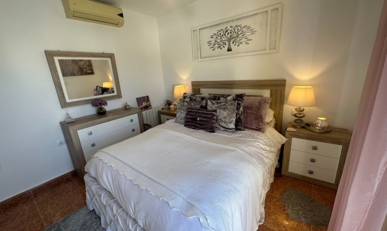 Herverkoop - Huis -
Orihuela* - Entre Naranjos Vistabella