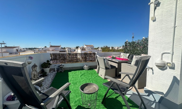 Herverkoop - Huis -
Orihuela* - Entre Naranjos Vistabella