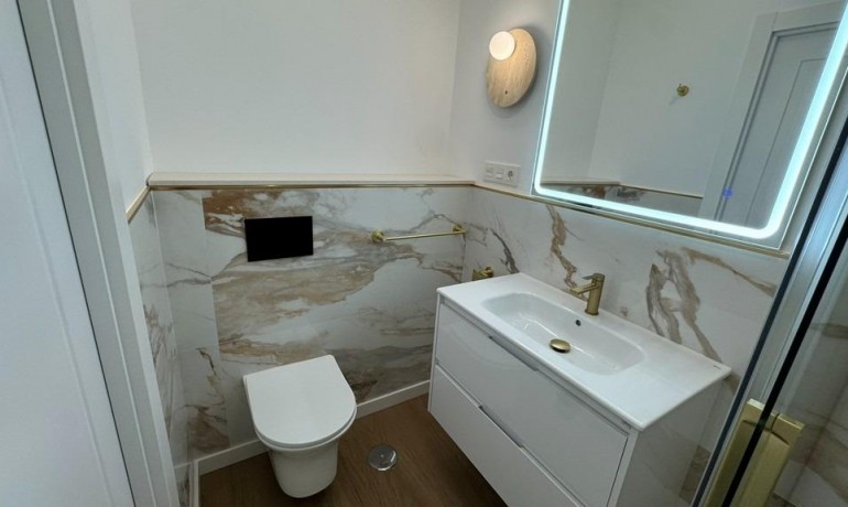 Herverkoop - Appartement / Flat -
Torrevieja* - Punta prima