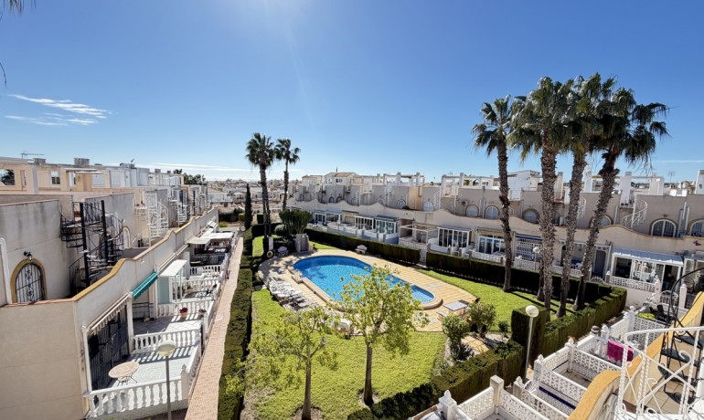 Herverkoop - Huis -
La Florida