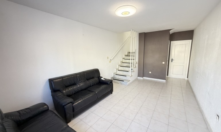 Herverkoop - Huis -
La Florida