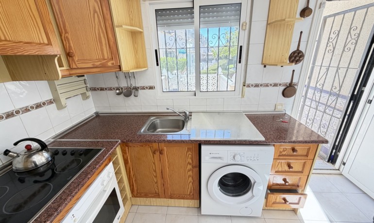 Herverkoop - Huis -
La Florida