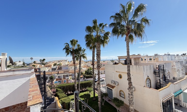 Herverkoop - Huis -
La Florida