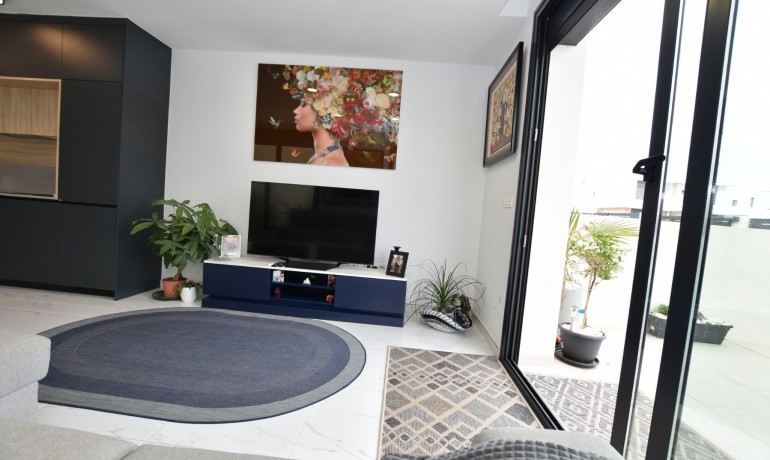 Herverkoop - Villa -
Los Montesinos - Los Montesinos - Village