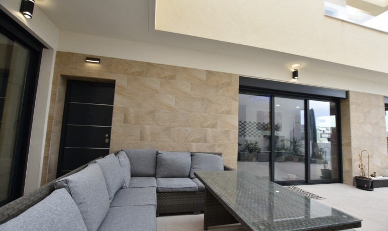 Herverkoop - Villa -
Los Montesinos - Los Montesinos - Village