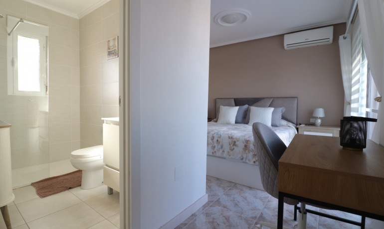 Herverkoop - Villa -
Ciudad Quesada - Ciudad Quesada - Town