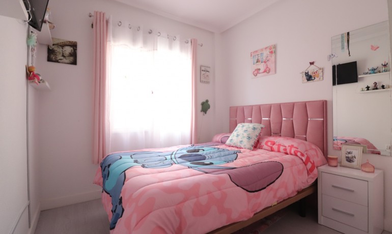 Herverkoop - Villa -
Ciudad Quesada - Ciudad Quesada - Town