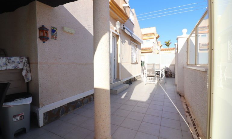 Herverkoop - Villa -
Ciudad Quesada - Ciudad Quesada - Town