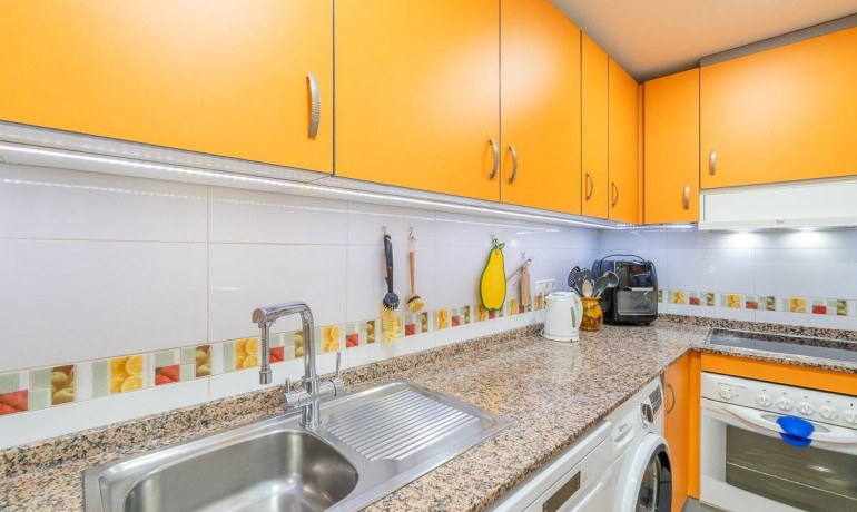 Herverkoop - Appartement / Flat -
Torrevieja* - Centro