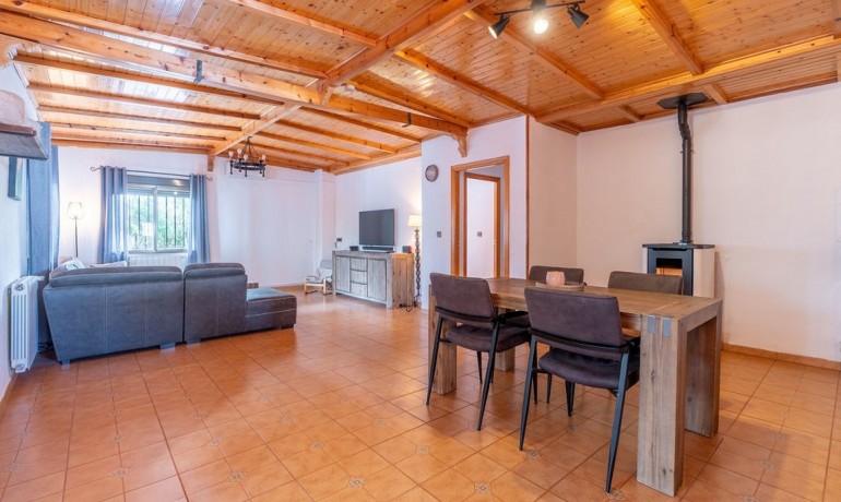 Herverkoop - 3 Detached Villas -
Hondón de las Nieves