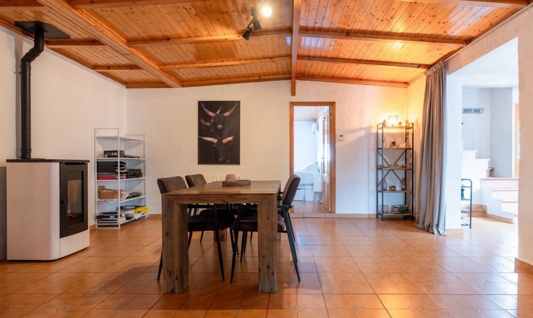 Herverkoop - 3 Detached Villas -
Hondón de las Nieves