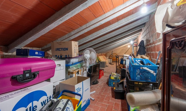 Herverkoop - 3 Detached Villas -
Hondón de las Nieves